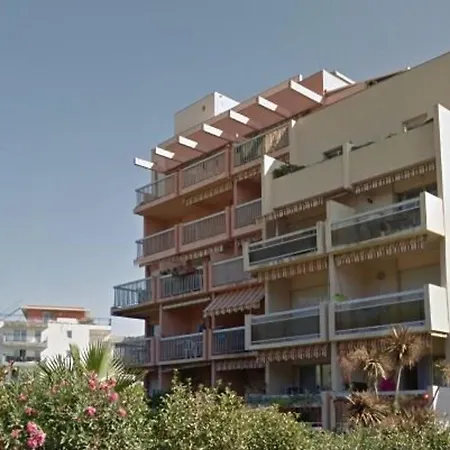 Studio Calme Et Bien Situe Au Lavandou Avec Wi-fi Et Parking, Proche Plage Et Commerces - Fr-1-251-232 아파트 르 라방두